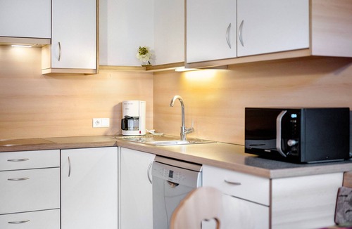 San Vigilio Apartment | Apartment 'Antersi Robbi' with Mountain View, Shared Garden and Wi-Fi