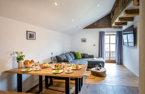 Marquartstein Apartment | Apartment Apfelbaum 75 m², 1-4 persons, 2 bedrooms, eat-in kitchen, shower/WC, WLAN