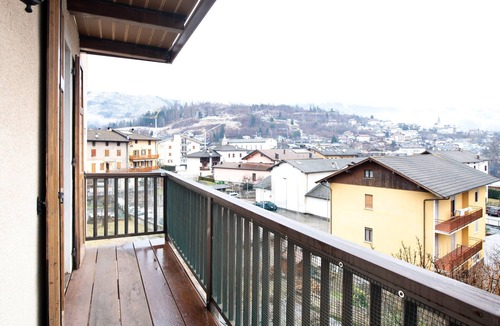Baselga di Pine Apartment | Apartment 'Appartamento Pieve' with Mountain View and Balcony