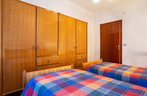 Caderzone Terme Apartment | Apartment 'Appartamento Piazzi 2' with Mountain View, Balcony and Wi-Fi