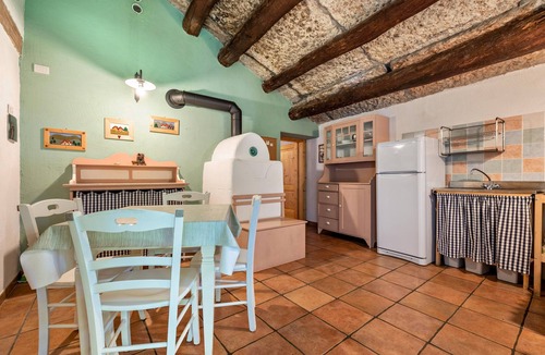 Avio Apartment | Apartment 'Appartamento Del Contadino' with Mountain View and Shared Garden