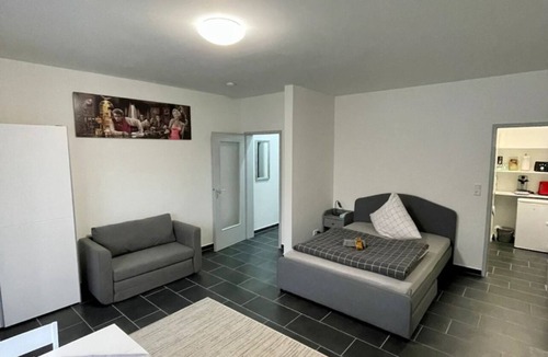 Sudweststadt Ostlicher Teil Apartment | Apartment at the E.C.E.-Center