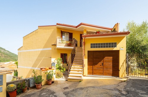 Fluminimaggiore Apartment | Apartment "Attic with a View", Private Terrace & Wi-Fi