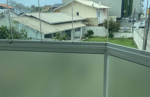 Andorinha Apartment | Apartment available facing/Beautiful Porto