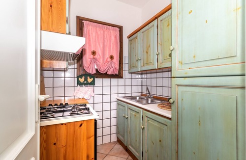 Valledoria Apartment | Apartment Azalea with Balcony & Wi-Fi