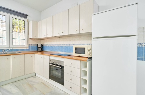 Chimenea Apartment | Apartment 'B-B Almoraide Suites' with Shared Pool, Wi-Fi and Air Conditioning