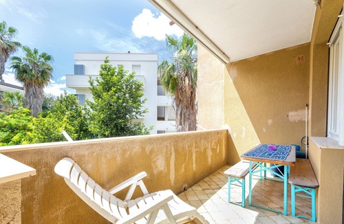 Lido Apartment | Apartment 'B12' with Private Terrace and Balcony