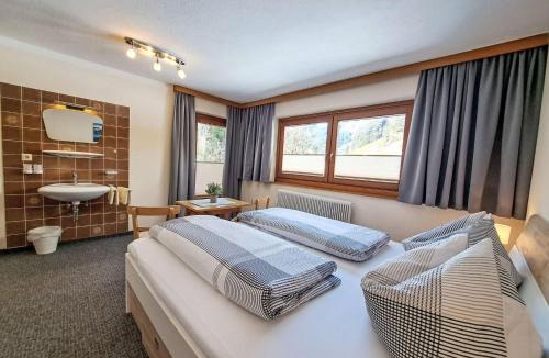 Dornauberg Apartment | Apartment Babsi by Interhome