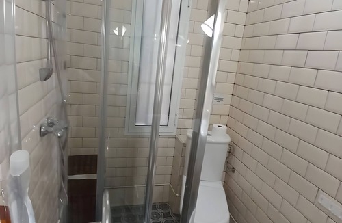 San Gil Apartment | Apartment 'Becquer 21' with Wi-Fi and Air Conditioning