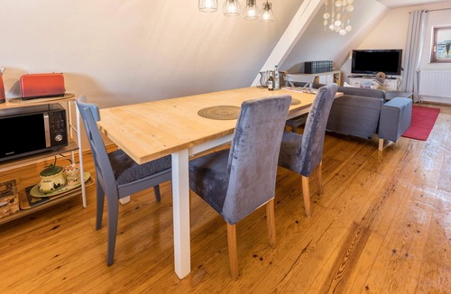 Huefingen Apartment | Apartment 'Behagliche Wohnung Hüfingen' with Wi-Fi