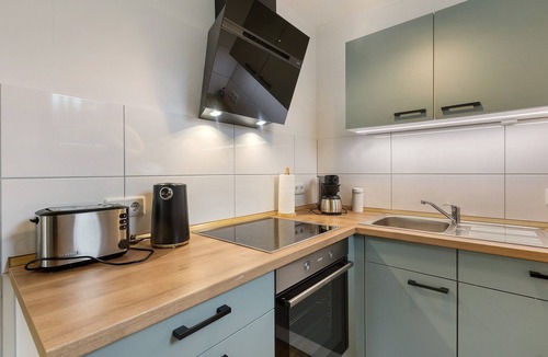 Sellinghausen Apartment | Apartment 'Beilwert' with Mountain View, Private Terrace and Wi-Fi