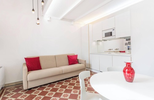 Lecco Apartment | Apartment "Bellagio amorevole dimora in Lecco" with Air Conditioning