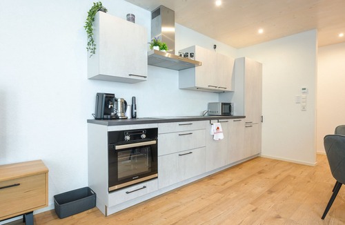 Waldulm Apartment | Apartment 'Bergblick' with Private Terrace, Shared Garden and Wi-Fi