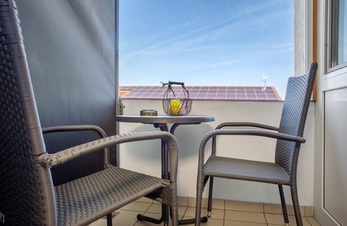 Waggershausen Apartment | Apartment 'Bergchalet Mirabell - Fewo Weitblick' with Mountain View at the lake constance
