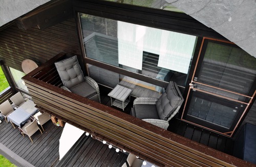 Vorauf Apartment | Apartment between Chiemsee & Salzburg in the foothills of the Alps *WLAN, Thermomix, balcony, view*