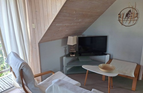 Malestroit Apartment | Apartment between land and sea