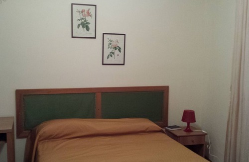 Pinetamare Apartment | APARTMENT (BLUE) IN VILLA WITH GARDEN