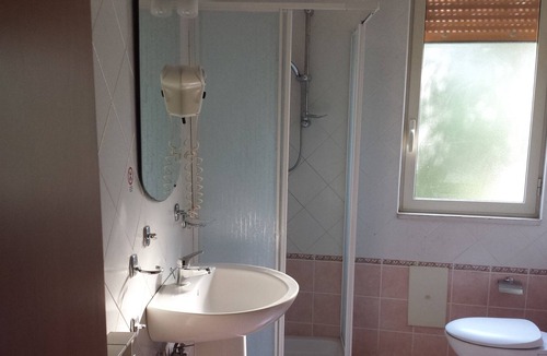 Pinetamare Apartment | APARTMENT (BLUE) IN VILLA WITH GARDEN