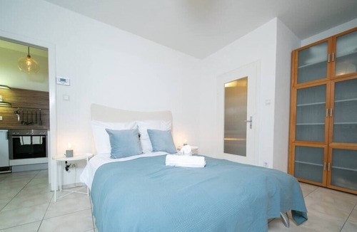 Pempelfort Apartment | Apartment Blue Central Old Town Fair