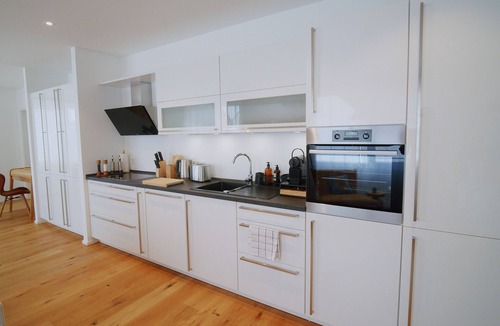 Furstenfeldbruck District Apartment | Apartment 'Boho Chic' with Balcony and Wi-Fi