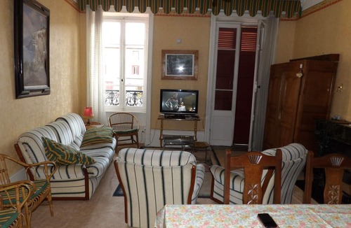 Saint-Germain-Laval Condo | Apartment "Chez DANY"