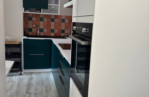 Freyming-Merlebach Apartment | Apartment "Calina" with Private Terrace, Wi-Fi and Air Conditioning