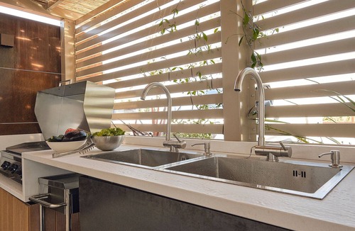Latisana Apartment | Apartment 'Ca' Marano Green' with Shared Pool, Wi-Fi and Air Conditioning
