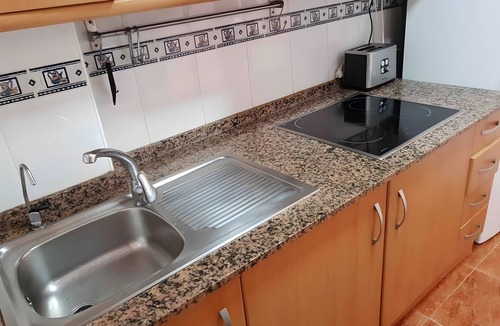 Cala Reona Apartment | Apartment 'Cabo De Palos' with Sea View, Wi-Fi and Air Conditioning