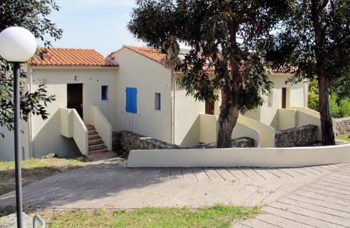Algajola Apartment | Apartment Cala di Sole-2 by Interhome