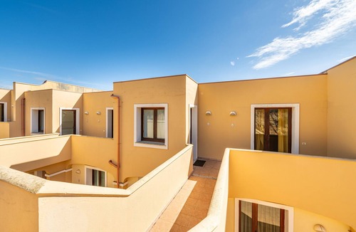 Is Molas Apartment | Apartment 'Casa Molas' with Wi-Fi and Air Conditioning