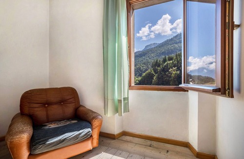 Breguzzo Apartment | Apartment 'Casa Nel Borgo' with Mountain View and Shared Garden