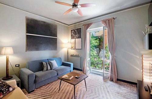 Bogliasco Apartment | Apartment 'Casa Nice - Centro Bogliasco' with Balcony and Wi-Fi