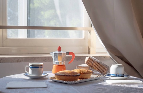 Otranto Apartment | Apartment "Casa Odra" with Balcony, Wi-Fi & A/C