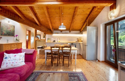 Gressan Apartment | Apartment 'Casa Olma' with Mountain View, Private Terrace and Wi-Fi