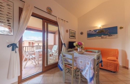 Murta Maria Apartment | Apartment 'Casa Vacanze Fico' with Shared Pool, Private Terrace and Air Conditioning