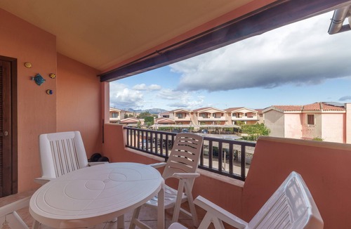 Murta Maria Apartment | Apartment 'Casa Vacanze Fico' with Shared Pool, Private Terrace and Air Conditioning