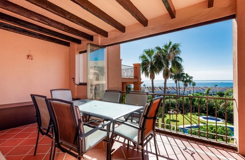 Manilva Apartment | Apartment 'Casa Vasari' with Sea View, Wi-Fi and Air Conditioning