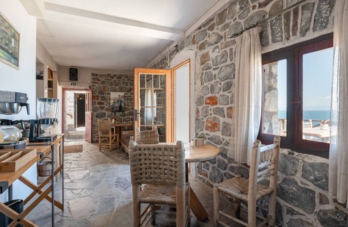 Kokkala Apartment | Apartment 'Castle Rizaraki 204' with Sea View, Wi-Fi and Air Conditioning