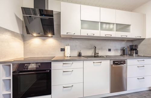 Celle Apartment | Apartment 'Celle-Bostel' with Private Terrace, Garden, and Wi-Fi