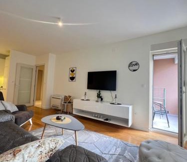 Podgorica Apartment | Apartment Central Point - Podgorica