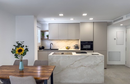 Torrox Costa Apartment | Apartment 'Centro Internacional A124' with Sea View, Wi-Fi, and Air Conditioning