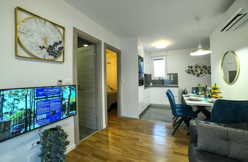Mejasi Apartment | Apartment Cesarica (99591-A1) - Split
