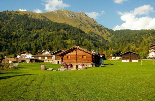 Bellamonte Apartment | Apartment Chalet Baita Tabià Dolomites by Interhome
