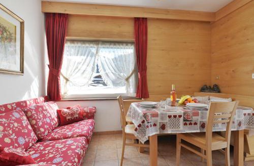 Pozza di Fassa Apartment | Apartment Cincelli - Latemar by Interhome