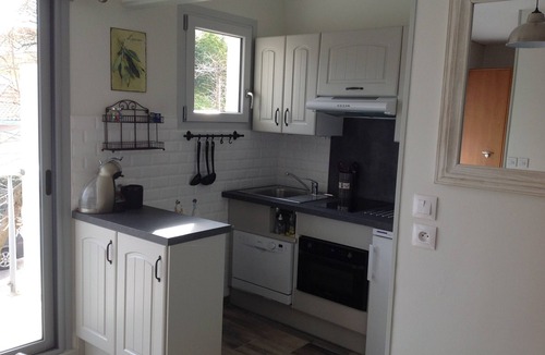 Arcachon Apartment | APARTMENT CLASS 3 STAR APARTMENT. TOWN CENTER AND BEACH ON FOOT
