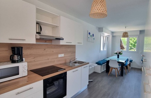 Aix-les-Bains Apartment | Apartment-Classic-Ensuite with Shower-Appartement T5 Bât. B