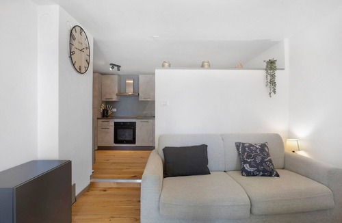 Gressan Apartment | Apartment 'Coin Vert' with Mountain View, Shared Garden and Wi-Fi
