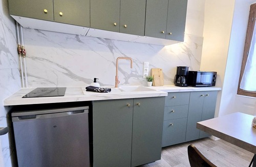 Aix-les-Bains City Center Apartment | Apartment Confidence 1- hyper calm center