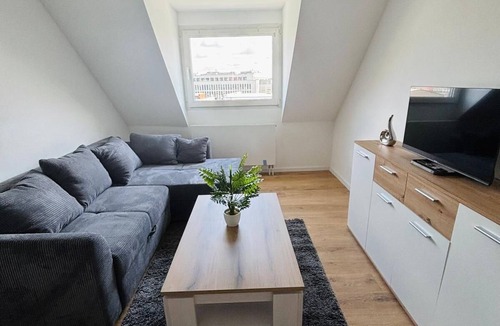 Bilk Apartment | Apartment- core renovation-Düsseldorf Bilk