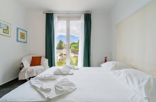 Tuglie House | Apartment 'Core Resort - Familiare Rossa' with Pool, Wi-Fi, and Air Conditioning